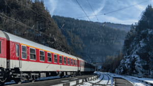 train coaches